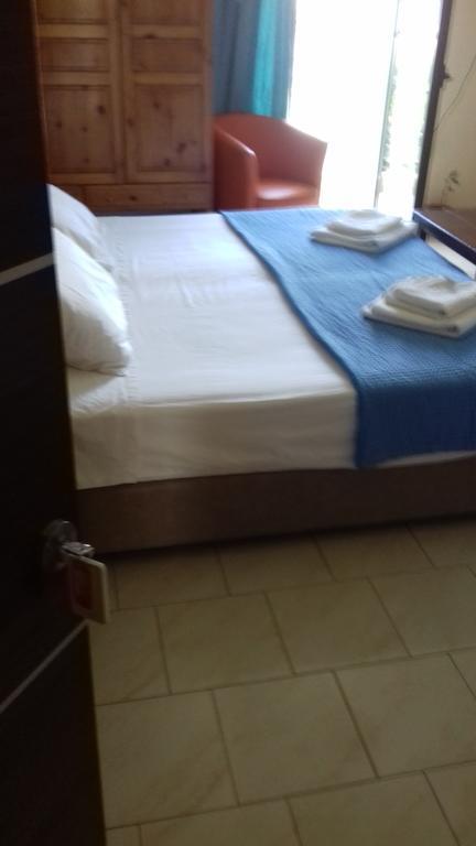 Parthenon Hotel Souda Extérieur photo